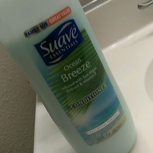 Meet your Posher, Angaleena